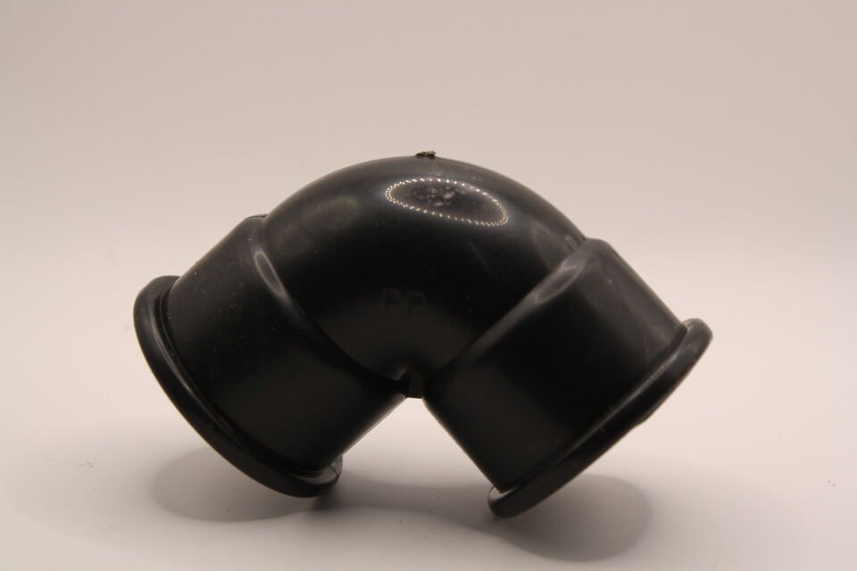 КОЛЯНО С ВЪТРЕШНА РЕЗБА